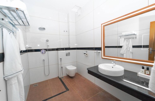 Varkala Resort | Skylar Seaview Beach Resort and Spa