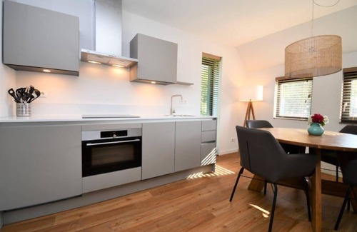 Midsland Apartment | Skylgerduin