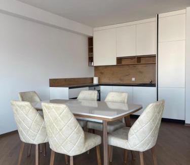 Kolovicë Apartment | Skyline Apartment