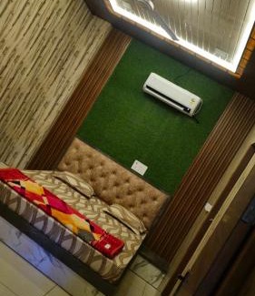 Hansi Hotel | Skyline Stay Lodge Hansi