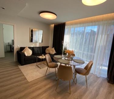 Virsuliskes Apartment | Skylum 17th Floor Apartment