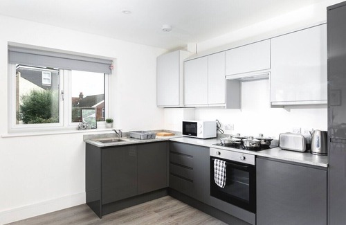 Enfield House | Skyvillion -Vineyard Court- Enfield 1Bed w/Balcony