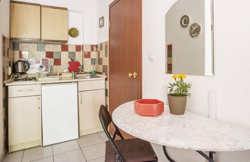 Lepetane Apartment | Sleek Studio Flat with Balcony near Beach in Tivat