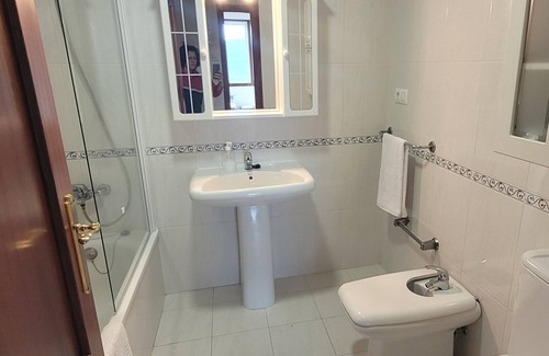 Maceda Apartment | Sleep in Maceda with spectacular views 20 min from Ribeira Sacra