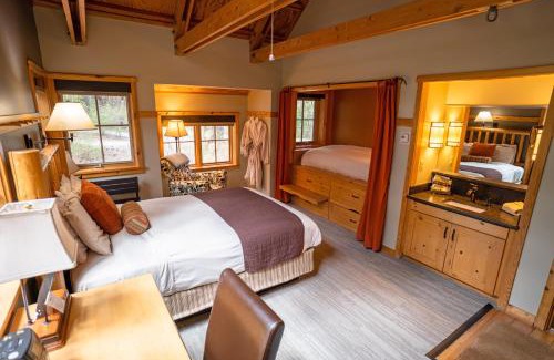 Leavenworth Resort | Sleeping Lady Mountain Resort