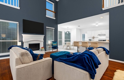 Frisco House | Sleeps 16 | Game Room · Firepit · Grill · Frisco