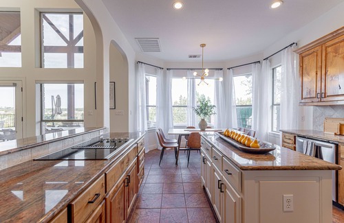 Dripping Springs House | Sleeps 20 - Pool, Fire Pit, Game Room, + Views!