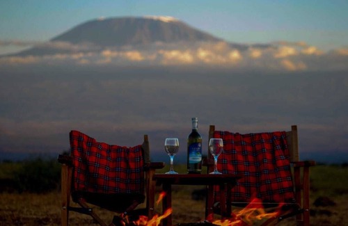 Amboseli Cabin | Sleeps 3, Ensuite Star Bed Mt Kilimanjaro View