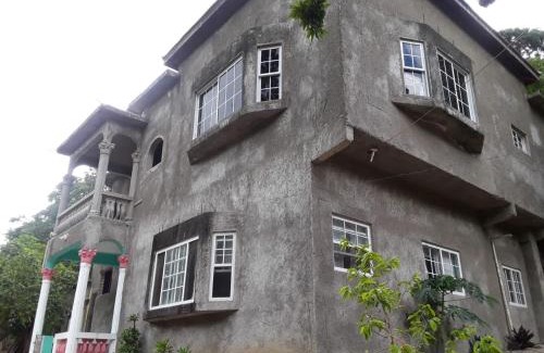 Yallahs Apartment | sleeps 7 plus private parking apartment near Yallahs in St Thomas Jamaica