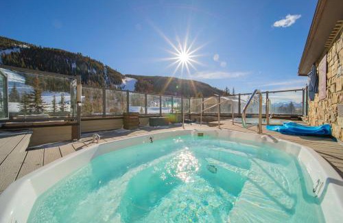 Mountain House House | Slopeside 2736A by SummitCove Lodging