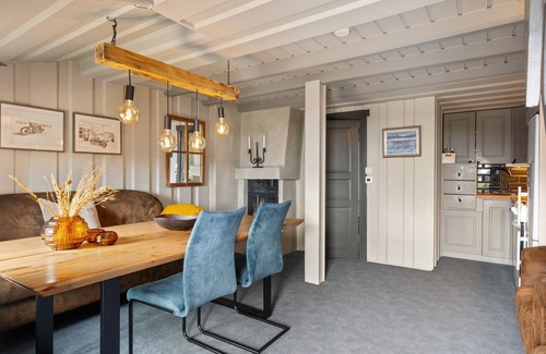 Trysil Cottage | SlopeSide Charm – A cozy retreat right by the ski slopes.