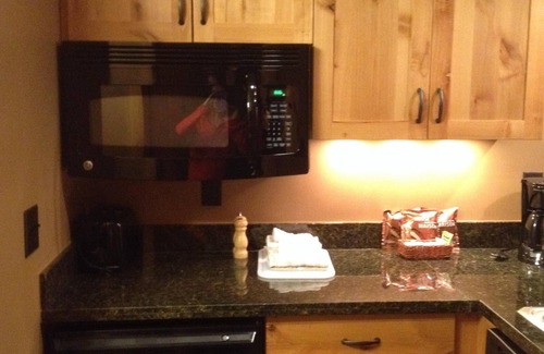 Big Sky Apartment | Slopeside Suite @ Big Sky Resort MT-Ski Lifts Steps Away-Great reviews!