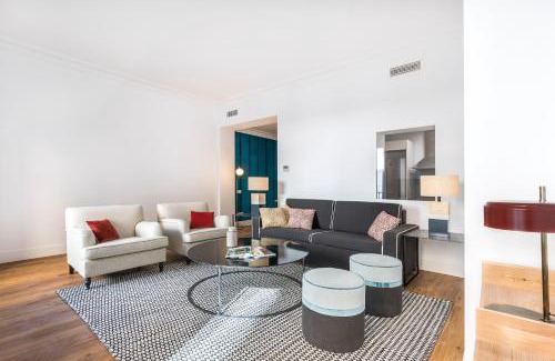 Cortes Apartment | Slow Suites Bellas Artes