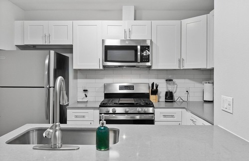 Highland Apartment | Small 1 Bedroom Apt in Highland Austin 4035