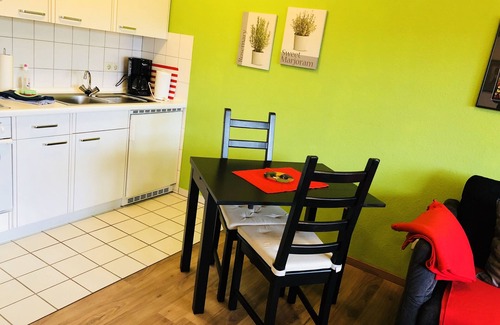 Dornumersiel Apartment | Small holiday apartment in Dornumersiel with a dog