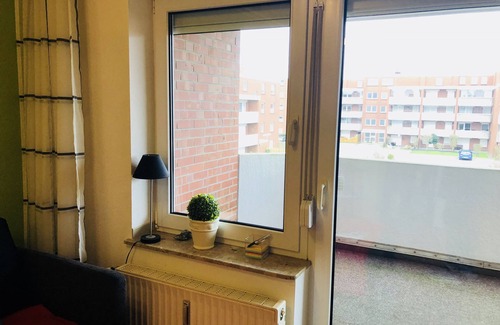 Dornumersiel Apartment | Small holiday apartment in Dornumersiel with a dog