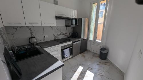 Riquier Apartment | Small Paradise 4 Cozy Rooms with AC