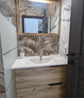 Riquier Apartment | Small Paradise 4 Cozy Rooms with AC