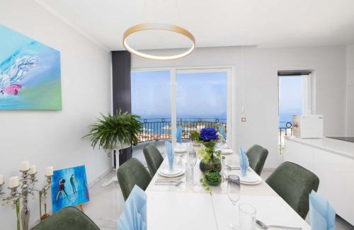 Moca Apartment | SMARAGD - New Penthouse with fantastic sea view and outdoor pool
