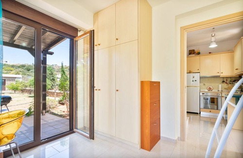 Kiotari Villa | Smaragdi BeachFront Villa