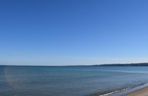 Agnone Bagni Apartment | Smeralda House - A few meters from the beach
