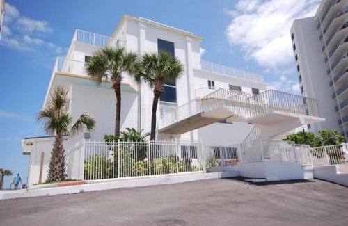 New Smyrna Beach House | Smyrna Beach Club 818B