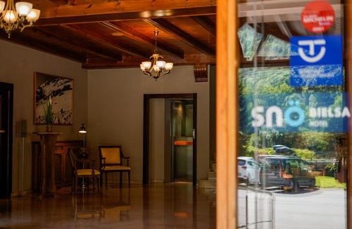 Chisagues Hotel | Snö Hotel Bielsa