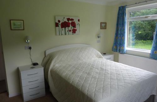 Flax Bourton Bed & Breakfast | Snipelands Bed and Breakfast.