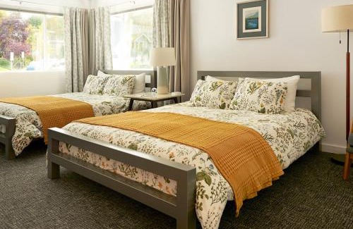 Downtown Anchorage Hotel | Snob Hollow Inn Downtown Anchorage
