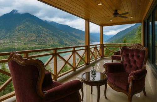 Himalayan North Hotel | Snow Clad Riverview Hotel & Resort, Manali