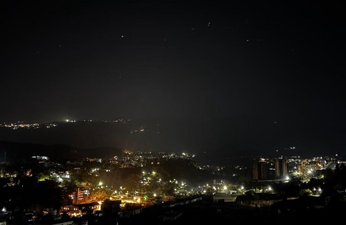 Bullawala Apartment | Snow Den