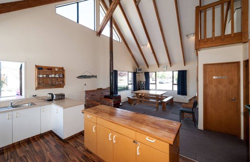 Methven Hostel | Snow Denn Lodge - Hostel
