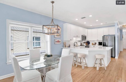 Orange Beach East Condo | SNOWBIRD SPECIAL with BOAT SLIP. A 3bd/3ba condo in lovely Orange Beach, AL