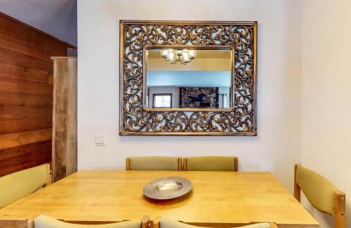 Sun Valley Apartment | Snowcreek 1520