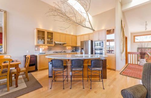 Mammoth Lakes House | Snowcreek V 984
