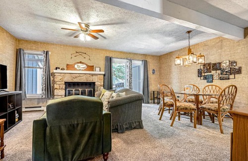 White Haven House | Snowflakes to Summer Wind