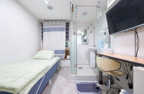 Hyehwa House | Snowflower Guesthouse