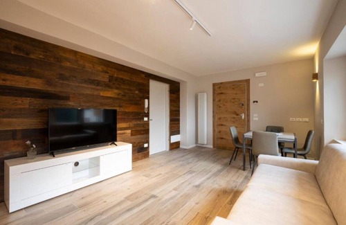 Alleghe Apartment | SnowLake Suite & Apartment - 1
