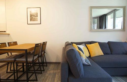 Chamonix City Centre Apartment | Snowline: Residence Chamois Blanc