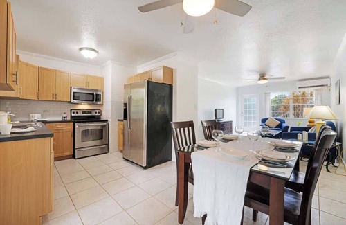 Seven Mile Beach Condo | Snug Harbour View #2 at 7 Mile Beach on Canal