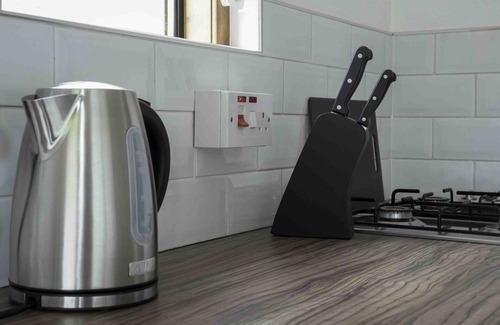 Falkirk House | Snug Modern Home in Falkirk