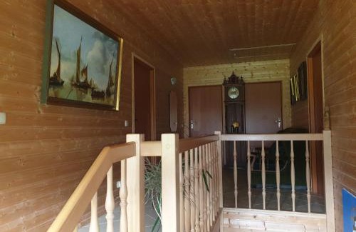 Sobieszow Apartment | Sobieszów APARTAMENT TERESKA Zielone Wzgórze -Willa Tosia