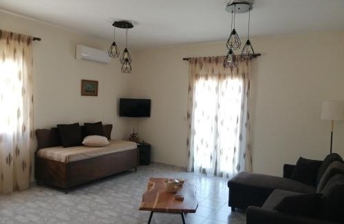 Mpatsi House | Sofirene Sea View