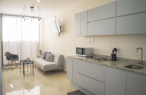 Ferrocarrilera Apartment | Soho 3 B one block from the beach