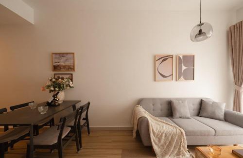 District 1 Apartment | Soho Residences Highfloor by SSens Homes