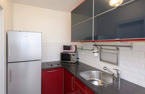 Mamilla Apartment | Sokolov Studio - Studio Apartment, Sleeps 2
