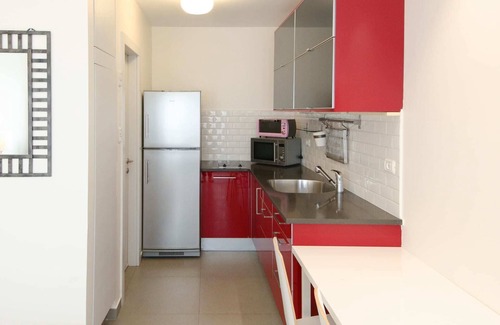 Mamilla Apartment | Sokolov Studio - Studio Apartment, Sleeps 2