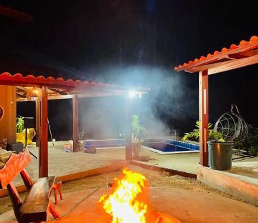 Monte das Gameleiras Ski Chalet | Solar das Margaridas Chalé 02