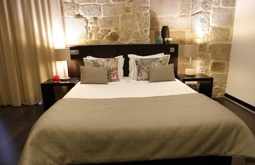 Fornos de Algodres House | Solar Dos Cáceres