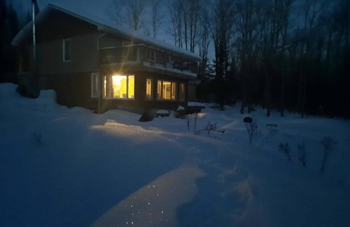 Redbridge Ski Chalet | (Sold out for 2025 on another Platform) thank you, Wilderness Paradise